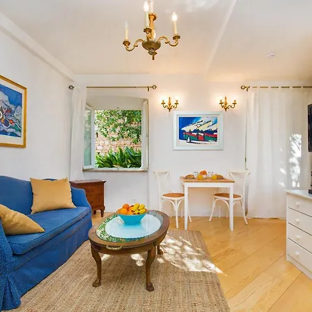 The Steps Old Town 아파트 *