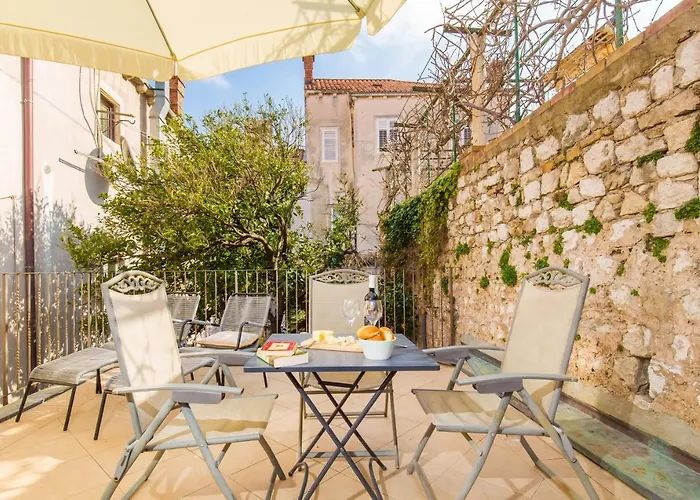 The Steps Old Town 아파트