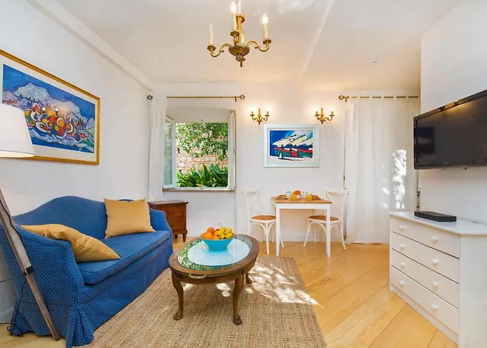 The Steps Old Town 아파트 *